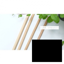 Sedotan bambu kecil